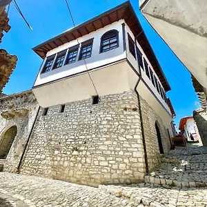 Athina In Castle - Since 1741 Berat