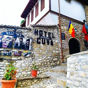 Hotel Guva Mangalem Restaurant, Berat